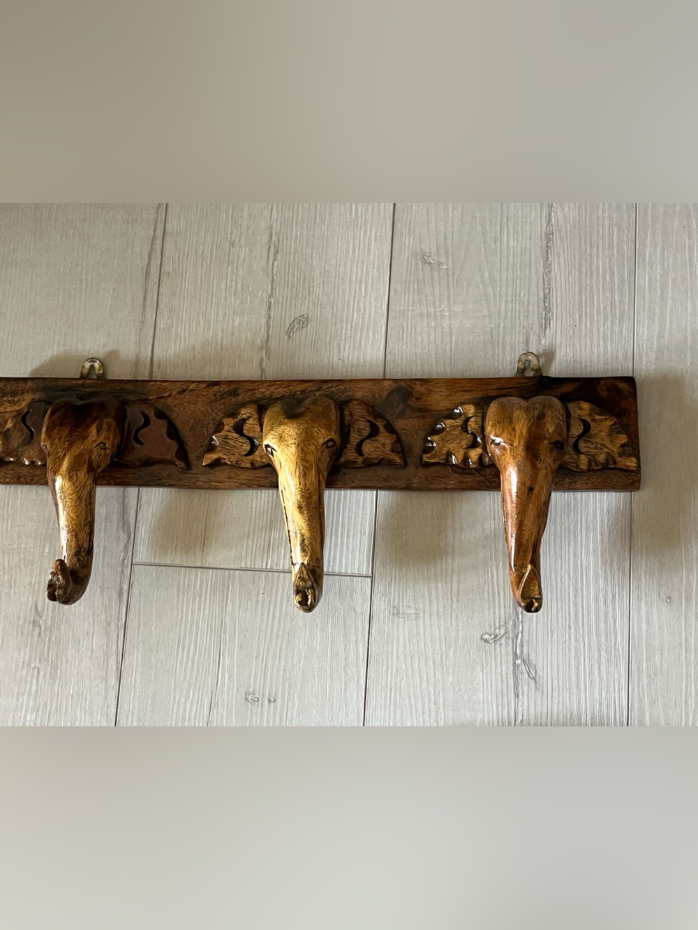 Hand-Carved Wooden Wall Hook Rack in Brown